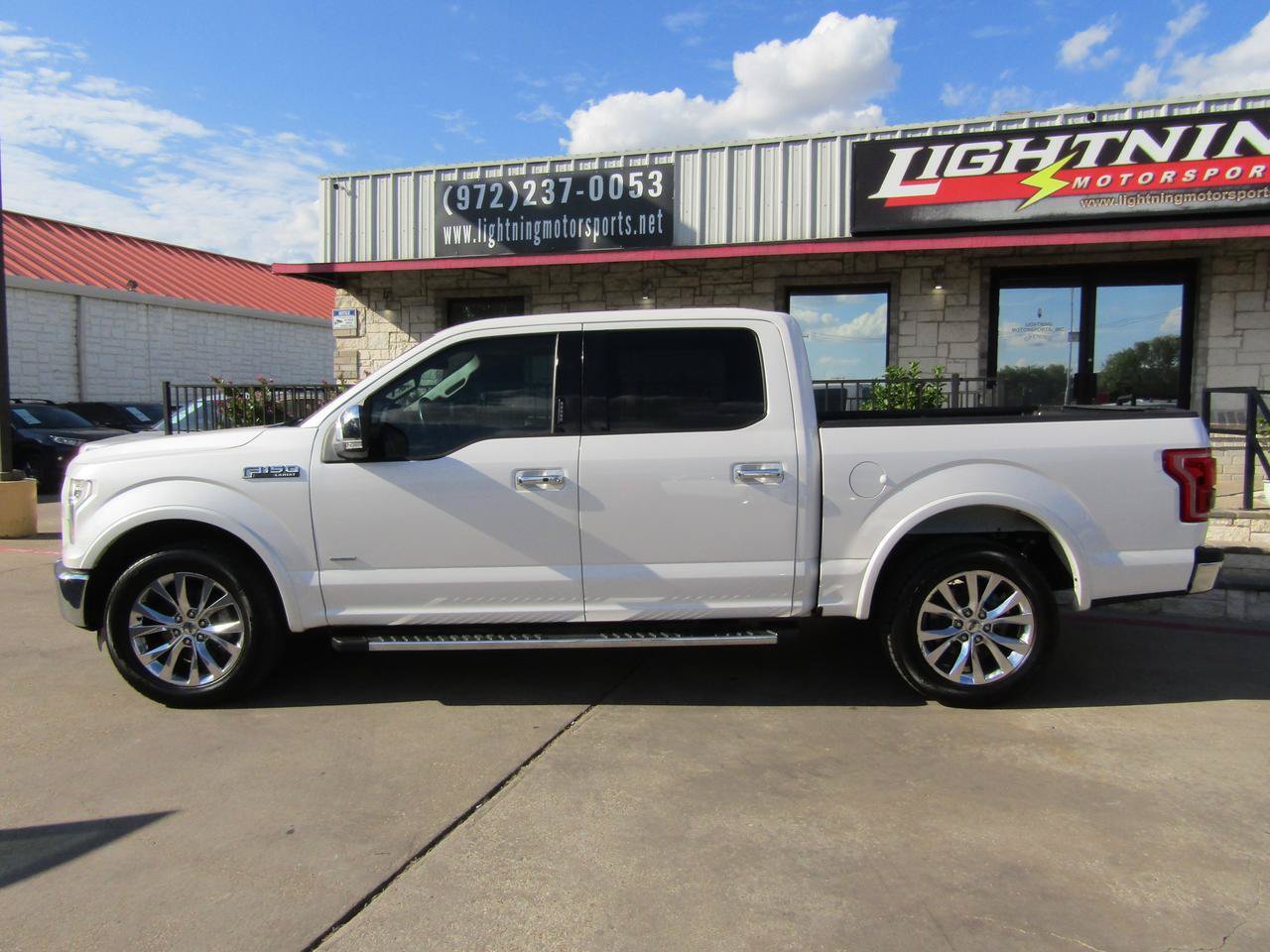 Used 2015 Ford F150 Lariat w/ Equipment Group 502A Luxury RWD image 2