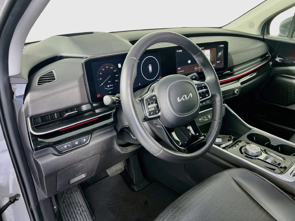 Certified 2025 Kia Carnival SX Prestige FWD image 7