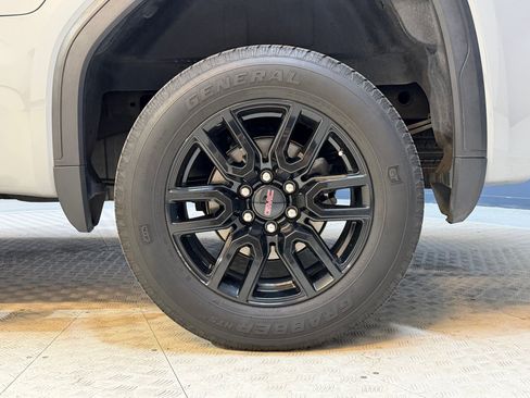 Used 2024 GMC Sierra 1500 Elevation RWD image 11