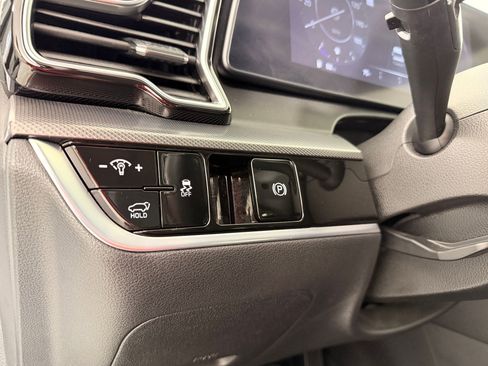 Used 2024 Kia Sportage SX image 24