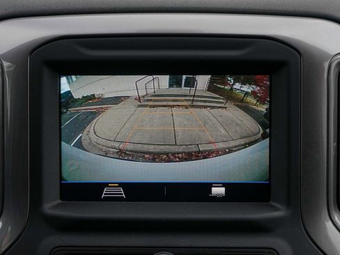 Used 2020 Chevrolet Silverado 1500 Custom Trail Boss w/ Custom Convenience Package image 16