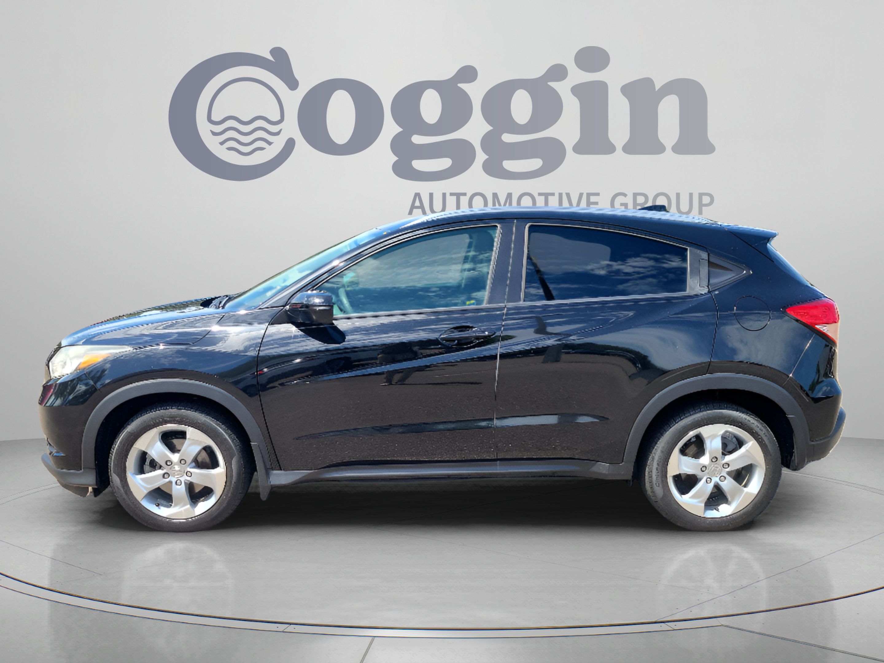 Used 2016 Honda HR-V EX-L image 2