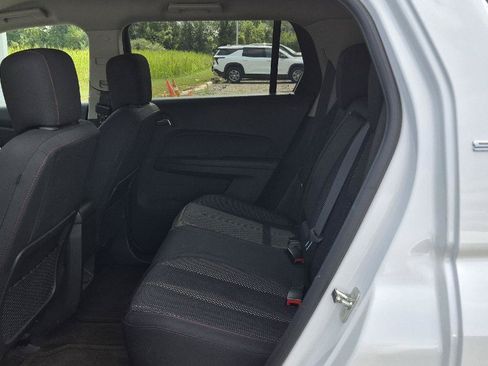 Used 2011 GMC Terrain SLE FWD image 7