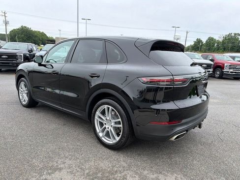 Used 2021 Porsche Cayenne AWD/4WD image 6