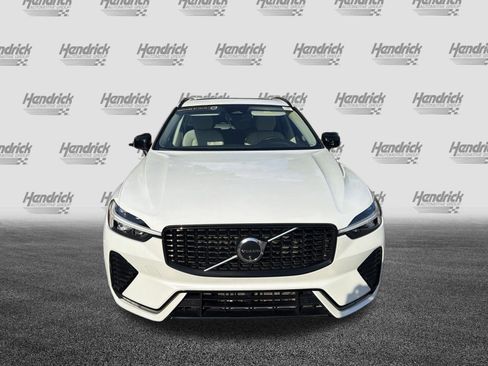 Certified 2024 Volvo XC60 B5 Plus w/ Protection Package Premier AWD/4WD image 3