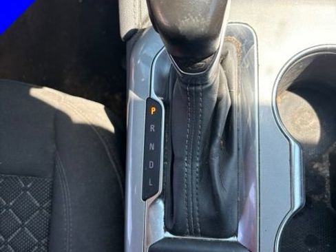Used 2019 Chevrolet Blazer LT FWD image 21