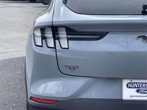 Used 2024 Ford Mustang Mach-E Select image 30