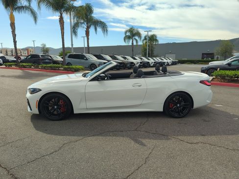 Certified 2024 BMW 430i Convertible w/ M Sport Package image 7