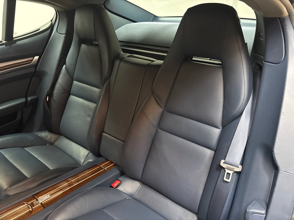 Used 2012 Porsche Panamera image 35