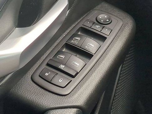 Used 2024 RAM 1500 Big Horn AWD/4WD image 30