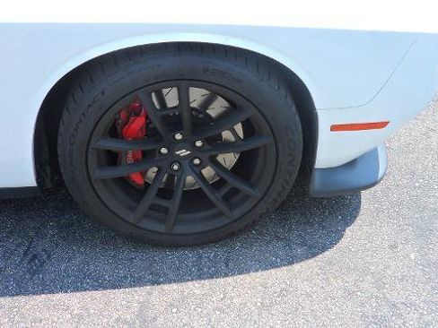 Used 2018 Dodge Challenger T/A image 4