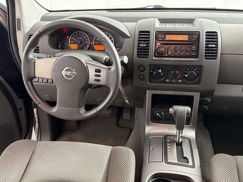 Used 2006 Nissan Pathfinder S AWD/4WD image 24