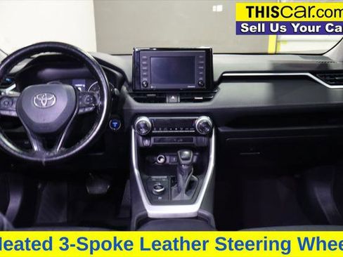 Used 2022 Toyota RAV4 XLE w/ Convenience Package image 17