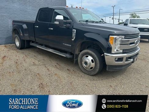 Used 2017 Ford F350 Lariat w/ Lariat Ultimate Package AWD/4WD image 1