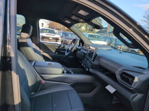 New 2024 Chevrolet Silverado EV W/T image 13