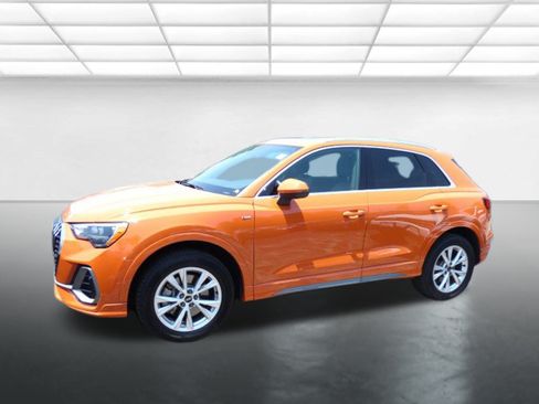Used 2022 Audi Q3 2.0T Premium AWD/4WD image 3