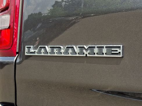 Used 2021 RAM 1500 Laramie AWD/4WD image 27