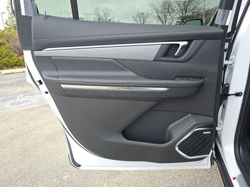 New 2026 Buick Enclave Preferred w/ Power Package image 26