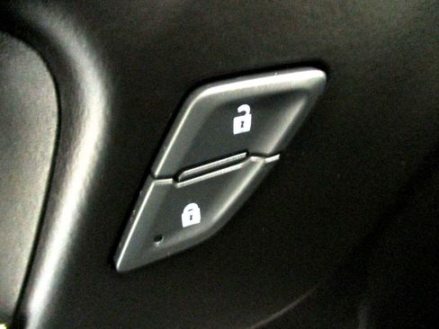 Used 2024 Chevrolet Malibu LT image 17