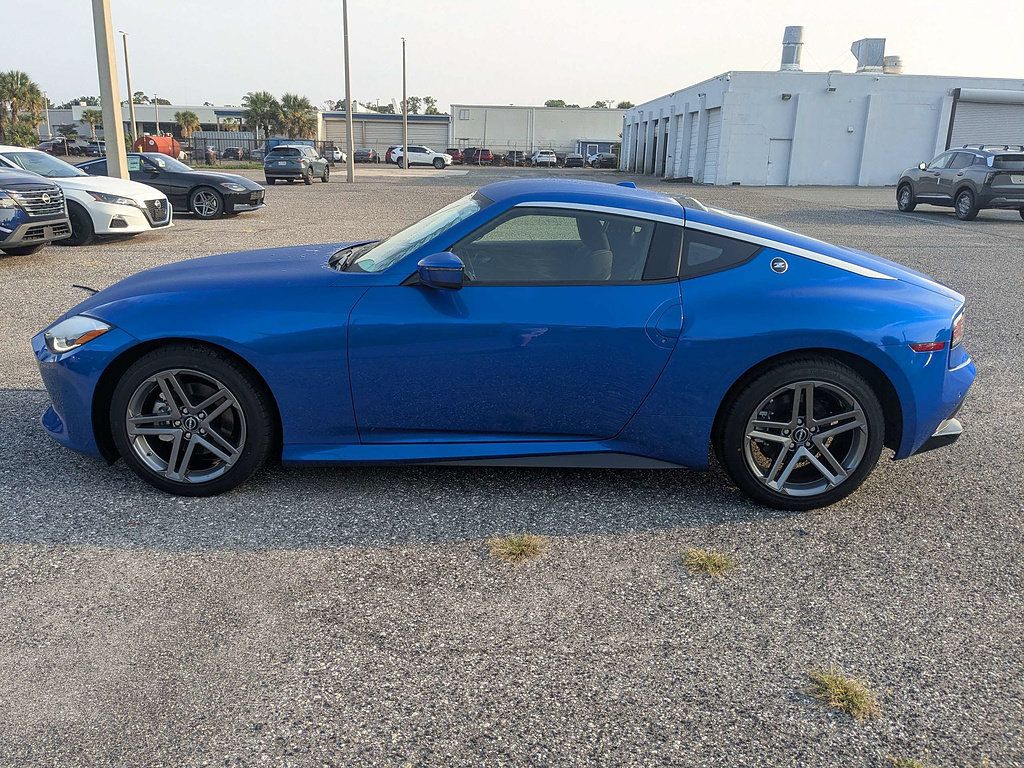Used 2025 Nissan Z Sport w/ Floor Mat Package RWD image 7