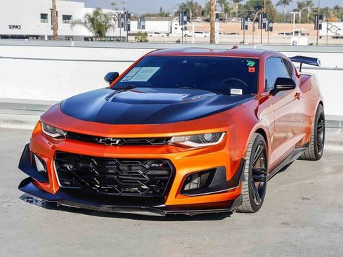 Used 2022 Chevrolet Camaro ZL1 image 4