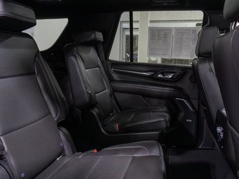 Used 2021 GMC Yukon Denali image 13
