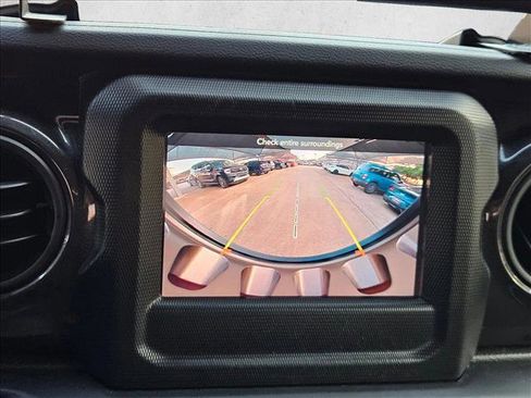 Used 2022 Jeep Wrangler Unlimited Sport AWD/4WD image 14