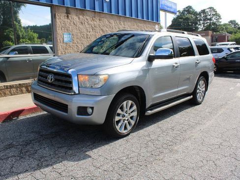 Used 2012 Toyota Sequoia Limited RWD image 3