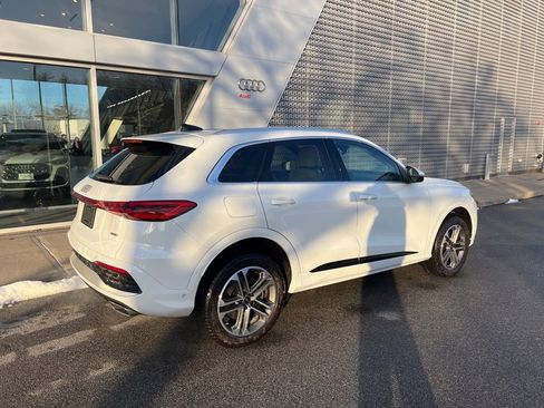 Used 2025 Audi Q5 Premium Plus image 15