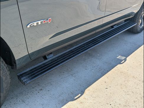 New 2026 GMC Yukon XL AT4 Ultimate w/ LPO, Floor Liner Package AWD/4WD image 11