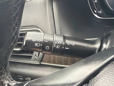 Used 2018 Honda Accord EX-L image 37