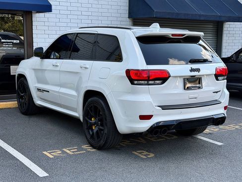 Used 2018 Jeep Grand Cherokee Trackhawk AWD/4WD image 5
