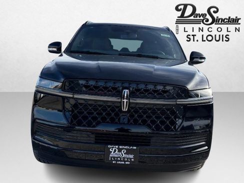 New 2026 Lincoln Navigator L Reserve w/ Jet Appearance Package image 2