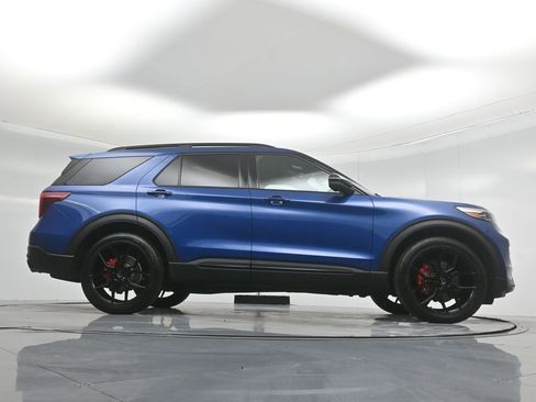 Used 2020 Ford Explorer ST w/ ST Street Pack image 50