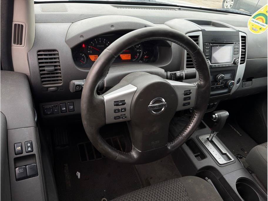 Used 2017 Nissan Frontier SV w/ SV Value Truck Package AWD/4WD image 2