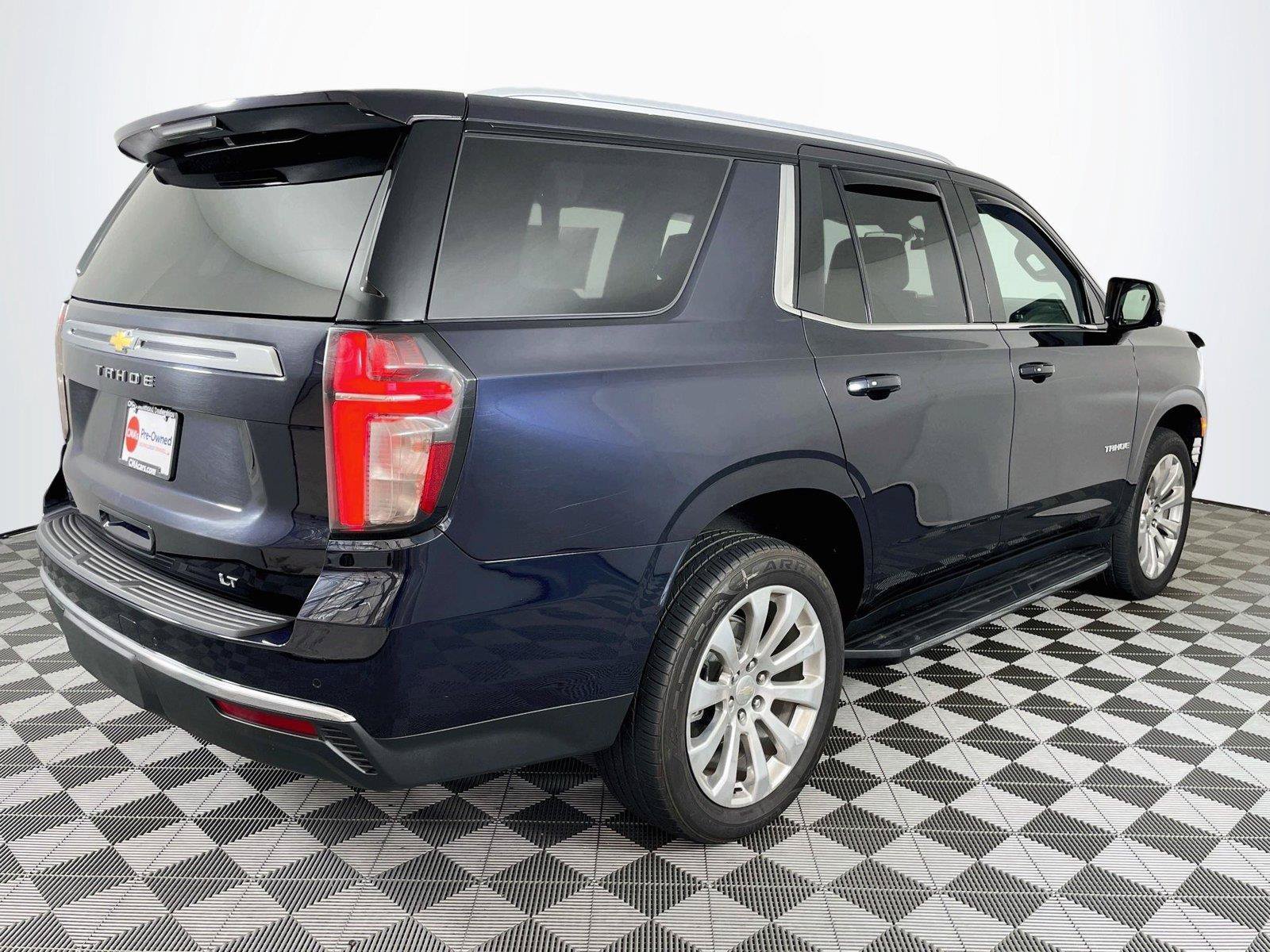 Used 2022 Chevrolet Tahoe LT w/ LT Signature Plus Package AWD/4WD image 37