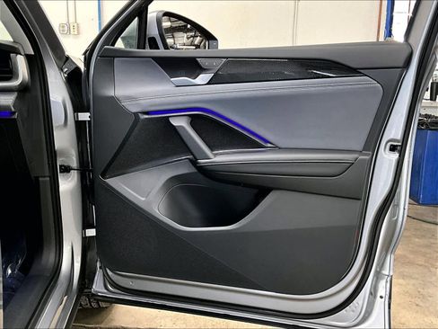 New 2026 Volkswagen Tiguan SE image 30