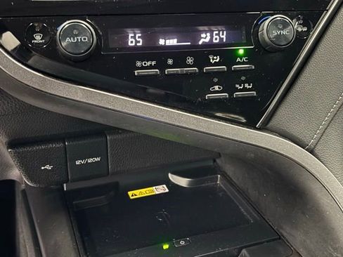 Used 2024 Toyota Camry XLE w/ Cold Weather Package image 24