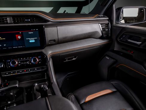 Used 2026 GMC Sierra 1500 AT4 w/ AT4 Premium Package image 7