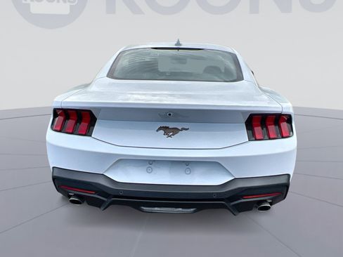 New 2026 Ford Mustang Coupe image 5