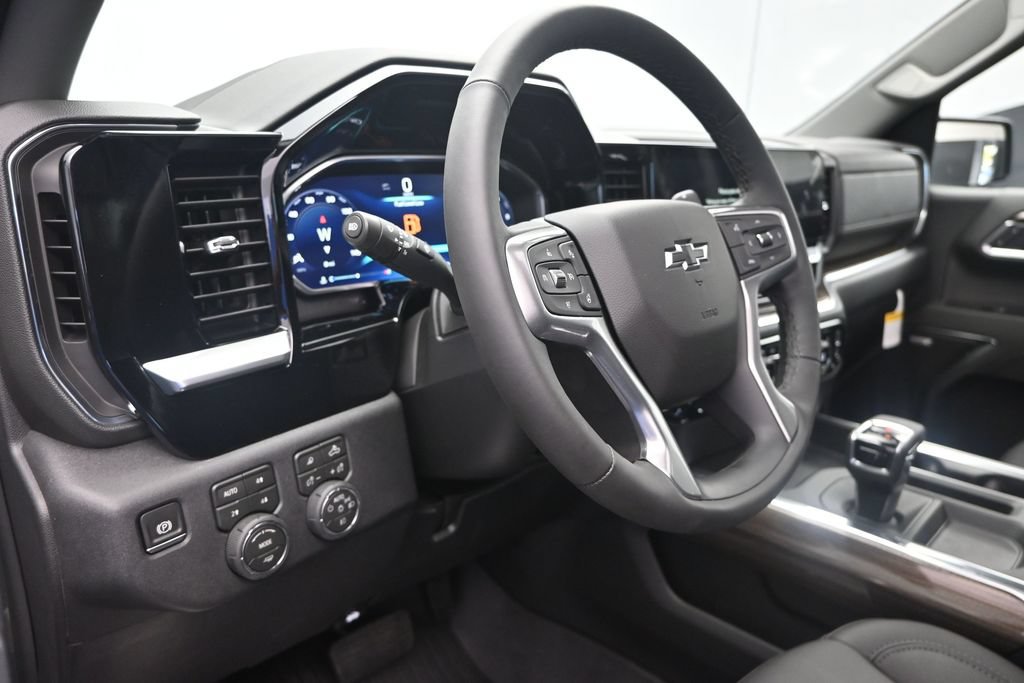 New 2026 Chevrolet Silverado 1500 RST w/ RST All Star Premium Package AWD/4WD image 12