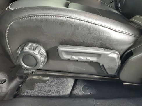 Used 2023 Jeep Wrangler Unlimited Sahara w/ Cold Weather Group image 19