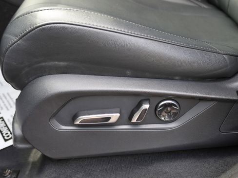 Used 2023 Acura MDX SH-AWD image 25
