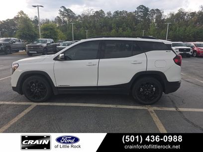 Used 2022 GMC Terrain SLT w/ Infotainment Package II