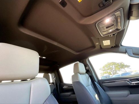 Certified 2025 Chevrolet Silverado 1500 ZR2 w/ Technology Package image 28