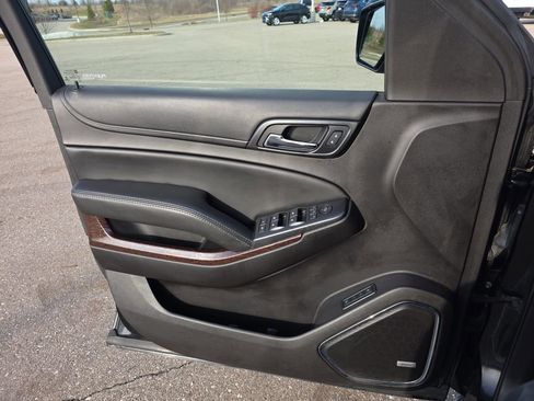 Used 2016 GMC Yukon XL SLT w/ Open Road Package image 30