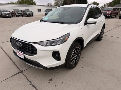Certified 2024 Ford Escape SE FWD image 13
