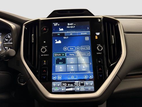 Used 2026 Subaru Ascent Touring AWD/4WD image 15