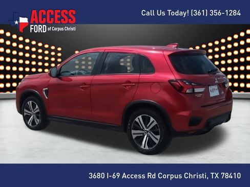 Used 2025 Mitsubishi Outlander Sport SE AWD/4WD image 6