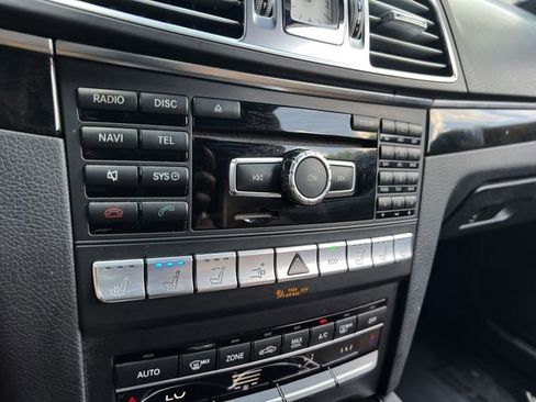 Used 2015 Mercedes-Benz E 550 Cabriolet image 27